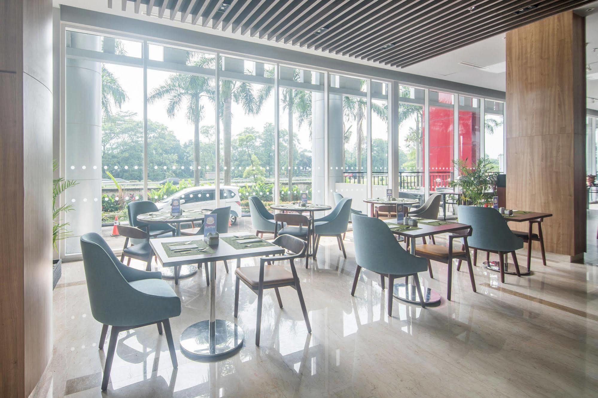 Bigland Hotel & Convention Sentul Bogor Exteriér fotografie